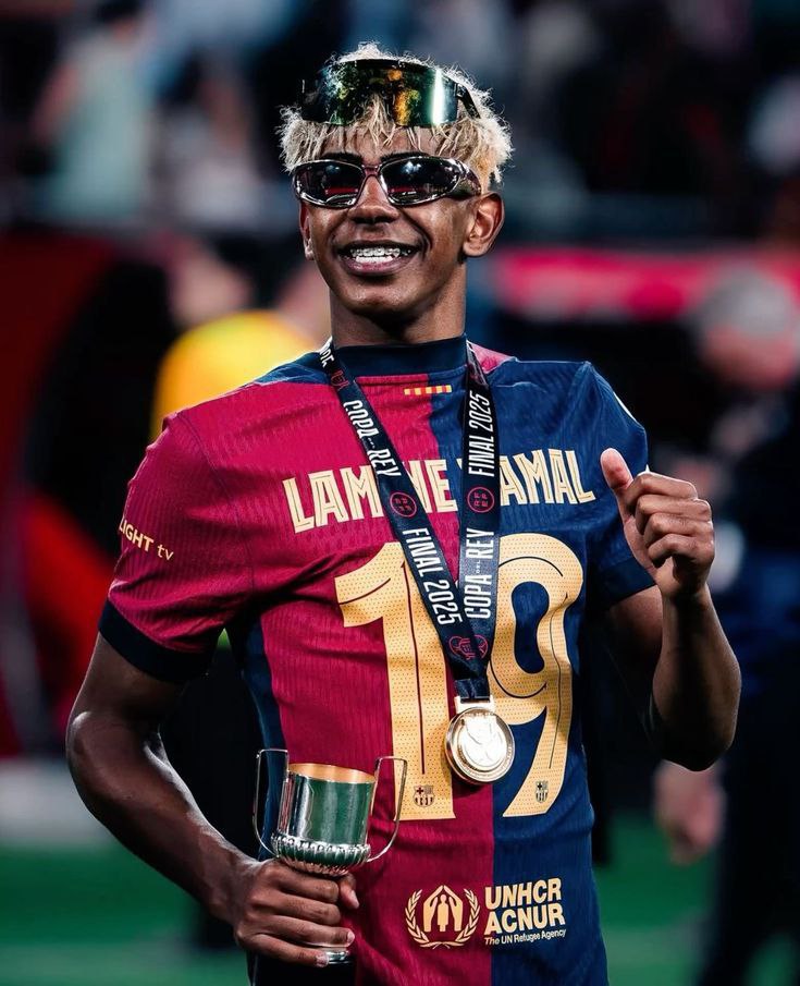 Lamine Yamal wallpaper 4k