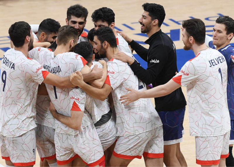  عرشیا سعادت والیبال