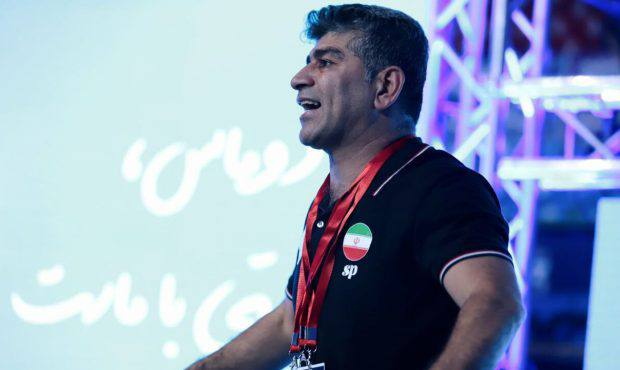 عکس اکبر اقبالی
