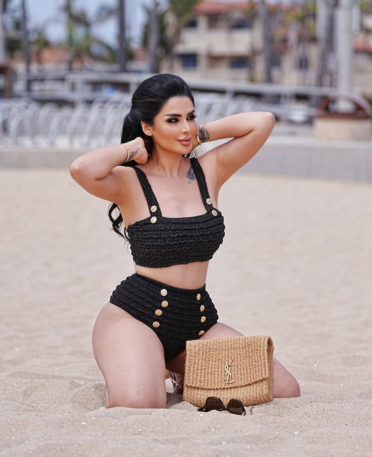 دنیا جهانبخت عکس ها