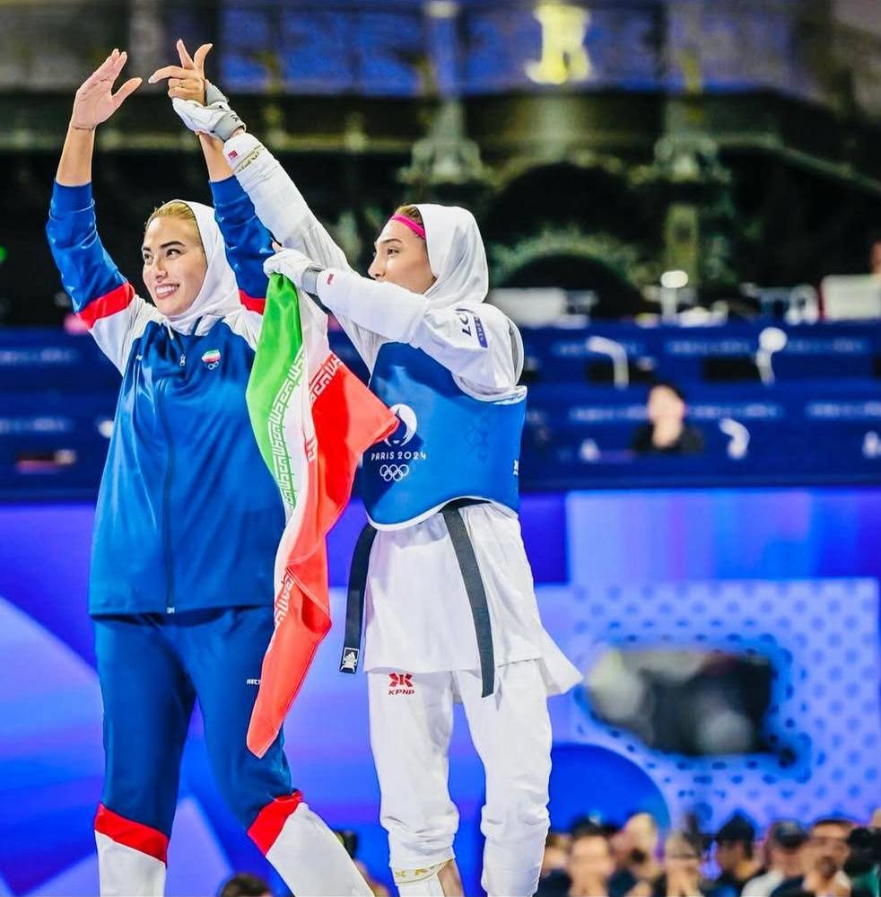 مبینا نعمت زاده عکس