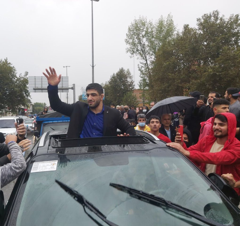 ماشین‌های کامران قاسم‌پور