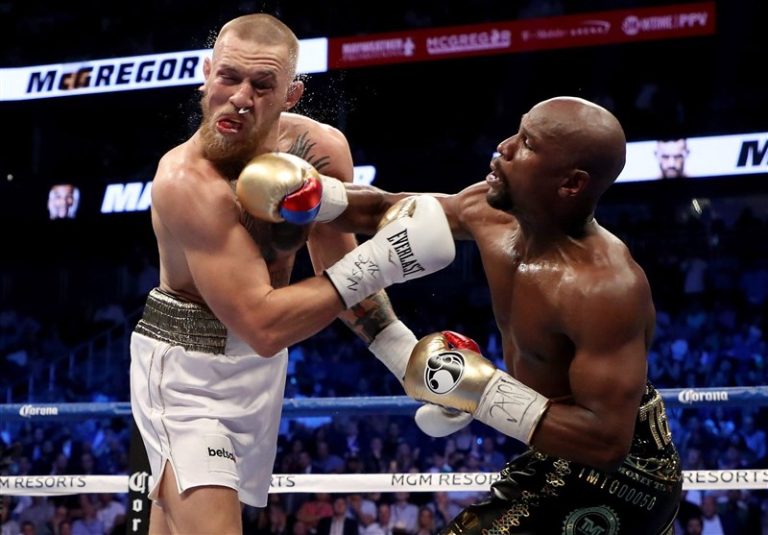 کانر مکگرگور و فلوید میودر تقابل بوکس و MMA