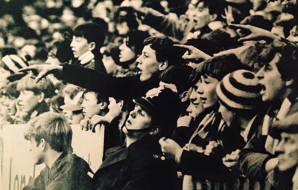 چرا فوتبال محبوب ترین ورزش جهان است چرا فوتبال محبوب ترین ورزش جهان است