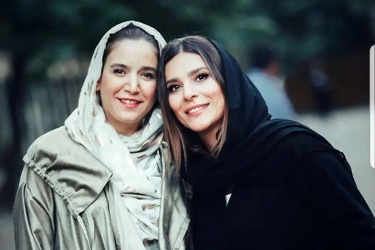 عکس ستاره پسیانی همراه دیگران در لحظه بازداشت