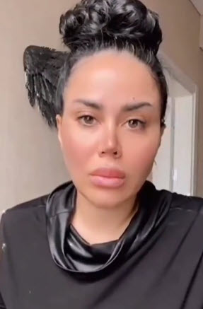 بیوگرافی مینا نامداری