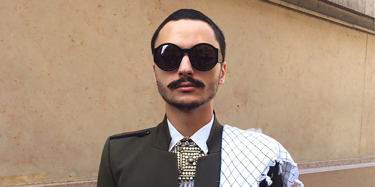 آراز فاضلی طراح جوان و خالق برندهای بینالمللی آراز فاضلی طراح جوان و خالق برندهای بینالمللی