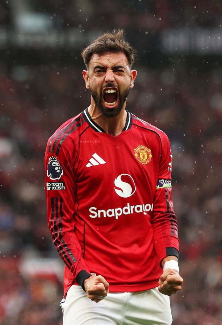 برونو فرناندز نامزد بهترین هافبک ۲۰۲۵