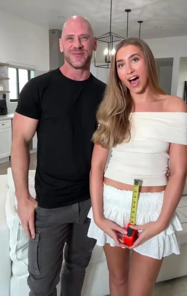  کیر سکسی جانی سینز 