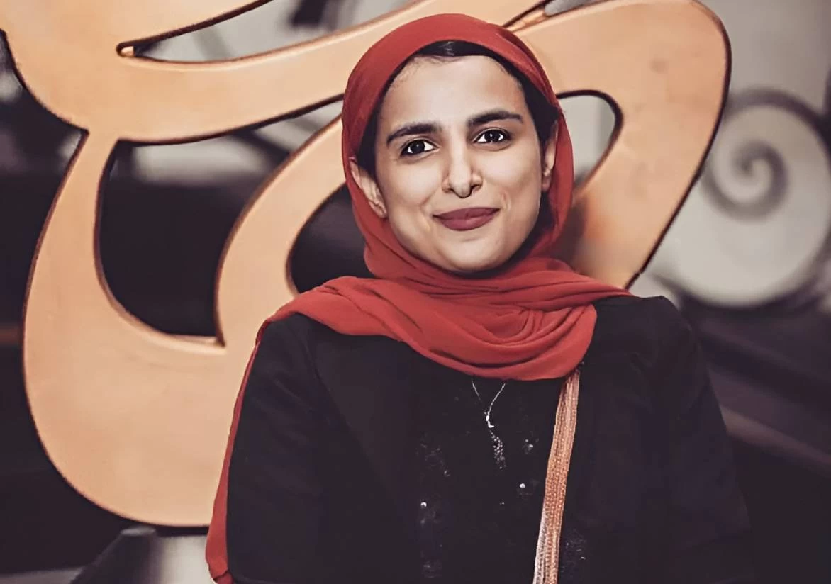 بنیاد فردوسی نظارت بر رساله زینب موسوی را بر عهده گرفت