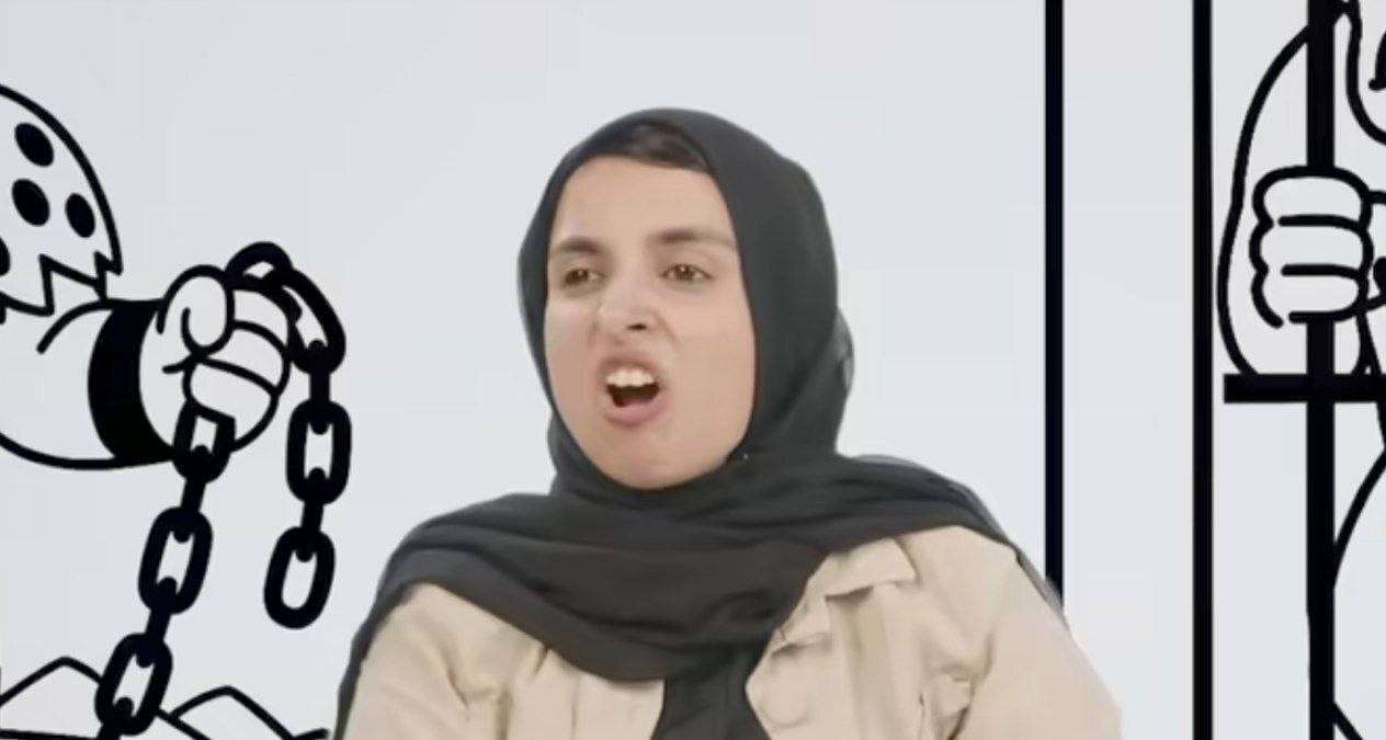 زینب موسوی و اجرای دوره‌های شاهنامه در مدارس