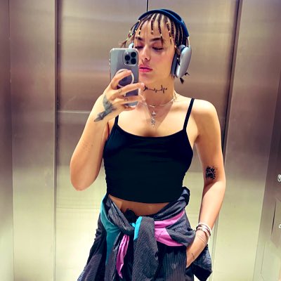 فیلم سوپر ریحانه پارسا فیلم سوپر ریحانه پارسا