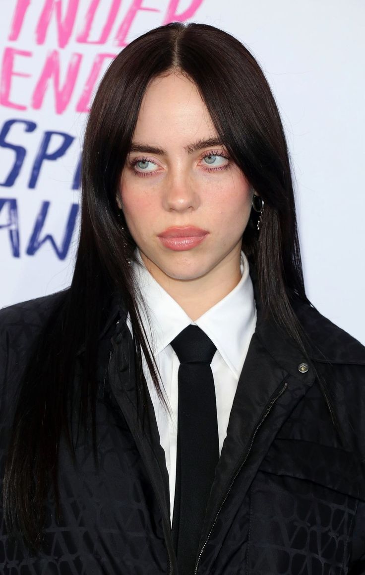 عکس های لخت بیلی آیلیش عکس های لخت بیلی آیلیش