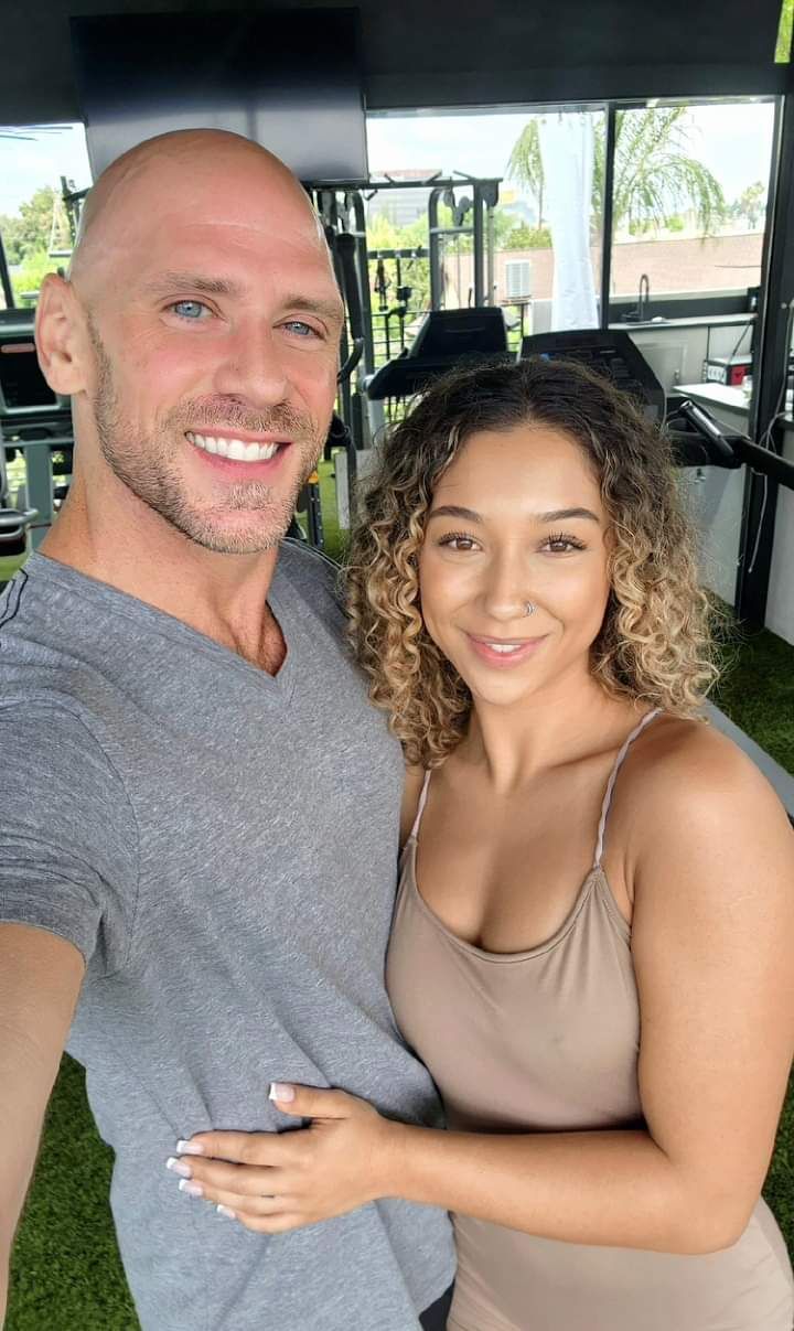 عکس پورن جانی سینز