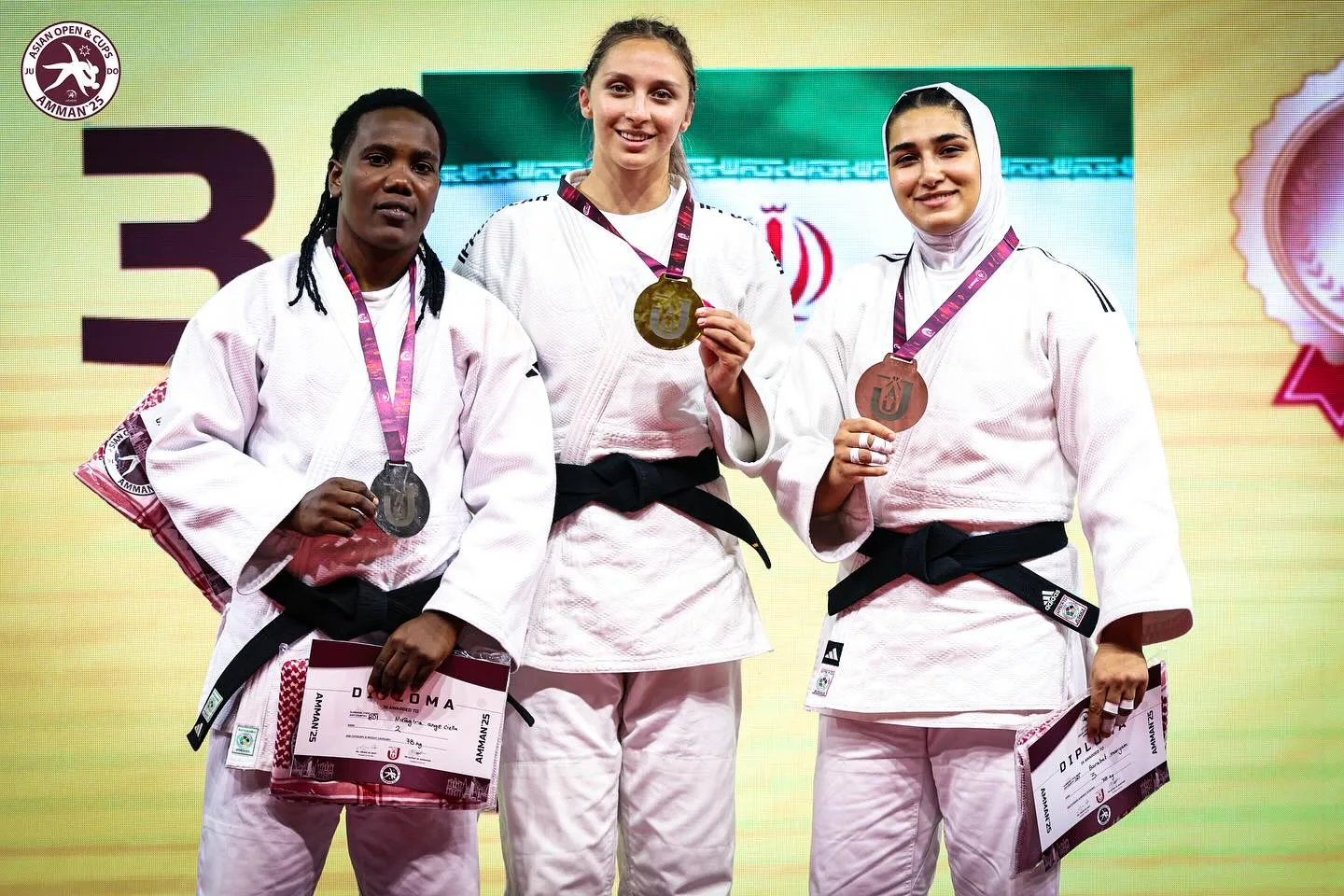 مدال های مریم بربط مدال های مریم بربط