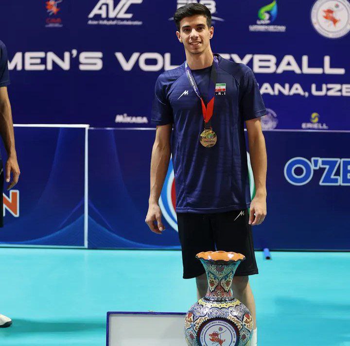 امیر آفتاب آذری