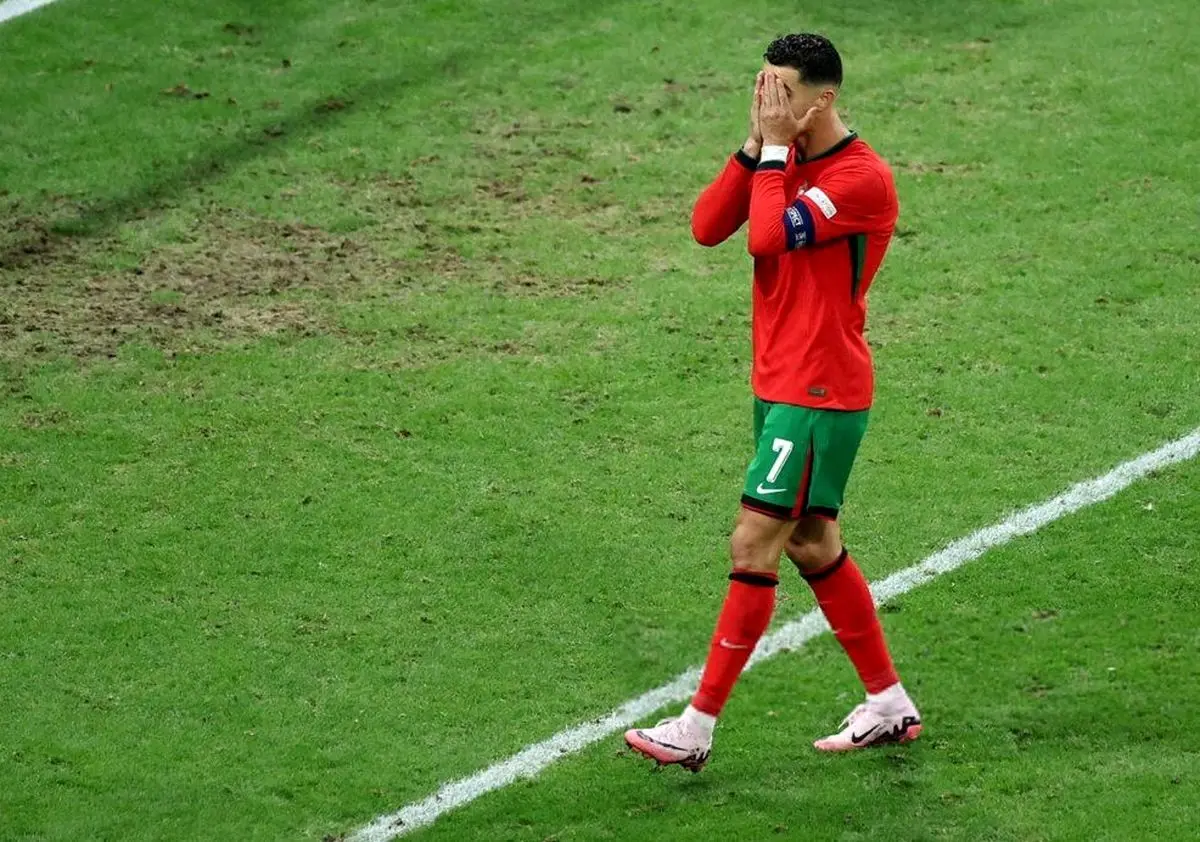 رونالدو از فوتبال حرفه‌ای چه زمانی خداحافظی می‌کند