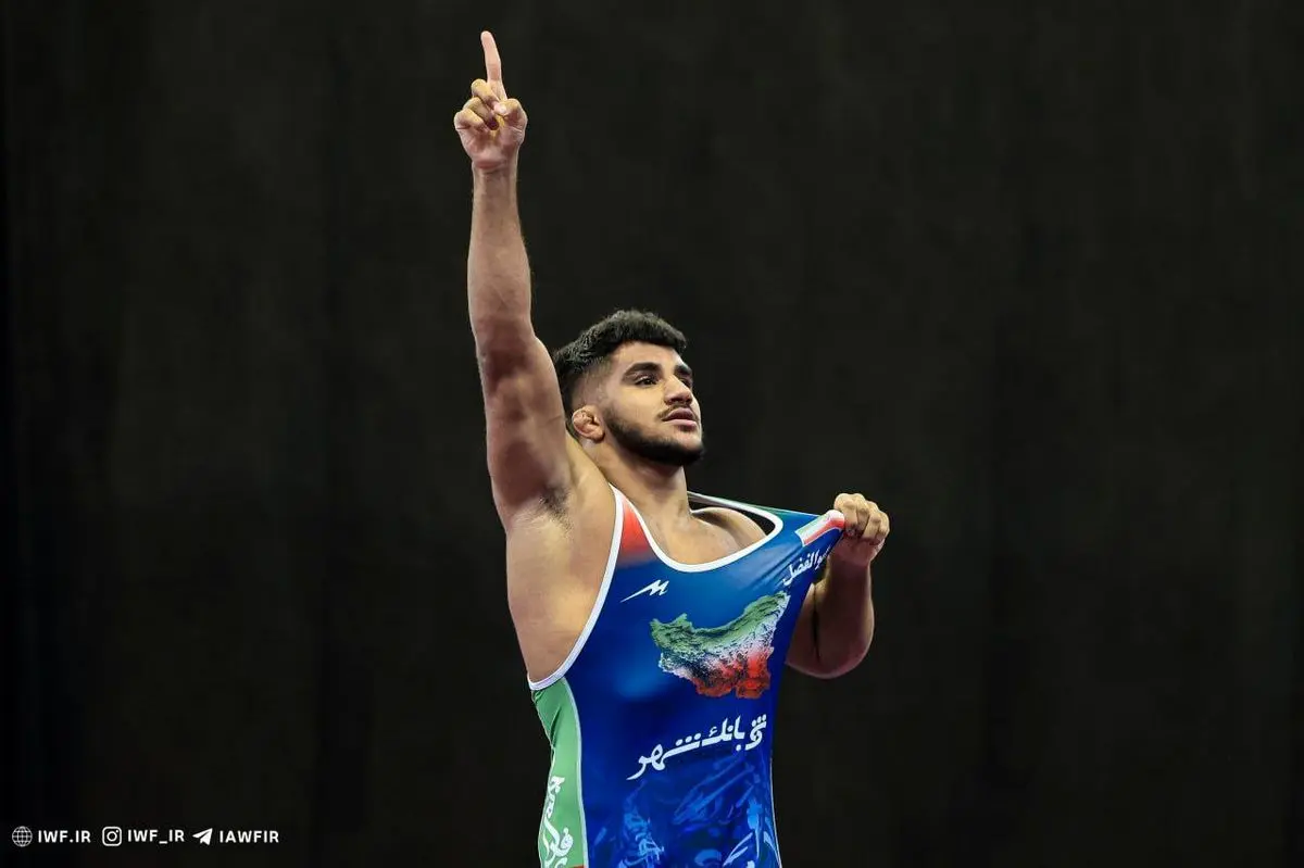 طلای کشتی بازی‌های همبستگی برای فرخی