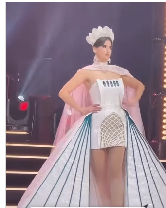 لباس ملی با الهام از برج آزادی 