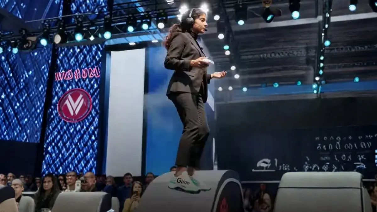 رونمایی کفش آینده‌نگر تسلا در هند