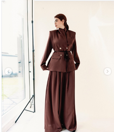 جلد جدید هارپر بازار با حضور احلام جلد جدید هارپر بازار با حضور احلام