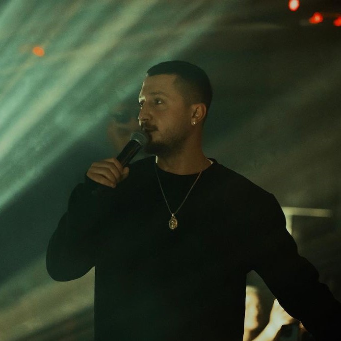 اولین اجرای رسمی رپ فارسی در ایران با شایع اولین اجرای رسمی رپ فارسی در ایران با شایع