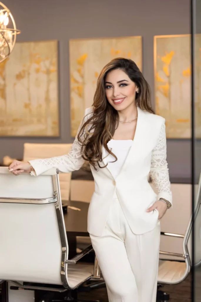 مورا نامدار از امنیت ملی تا دستیار وزیر خارجه آمریکا مورا نامدار از امنیت ملی تا دستیار وزیر خارجه آمریکا