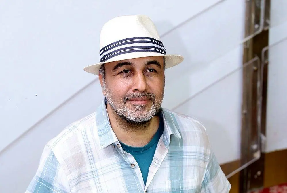 رضا عطاران در بیمارستان ایرانمهر رضا عطاران در بیمارستان ایرانمهر